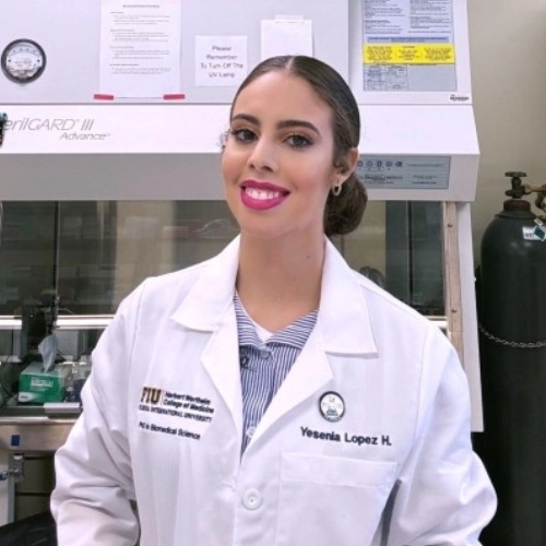 Yesenia Lopez Hernandez