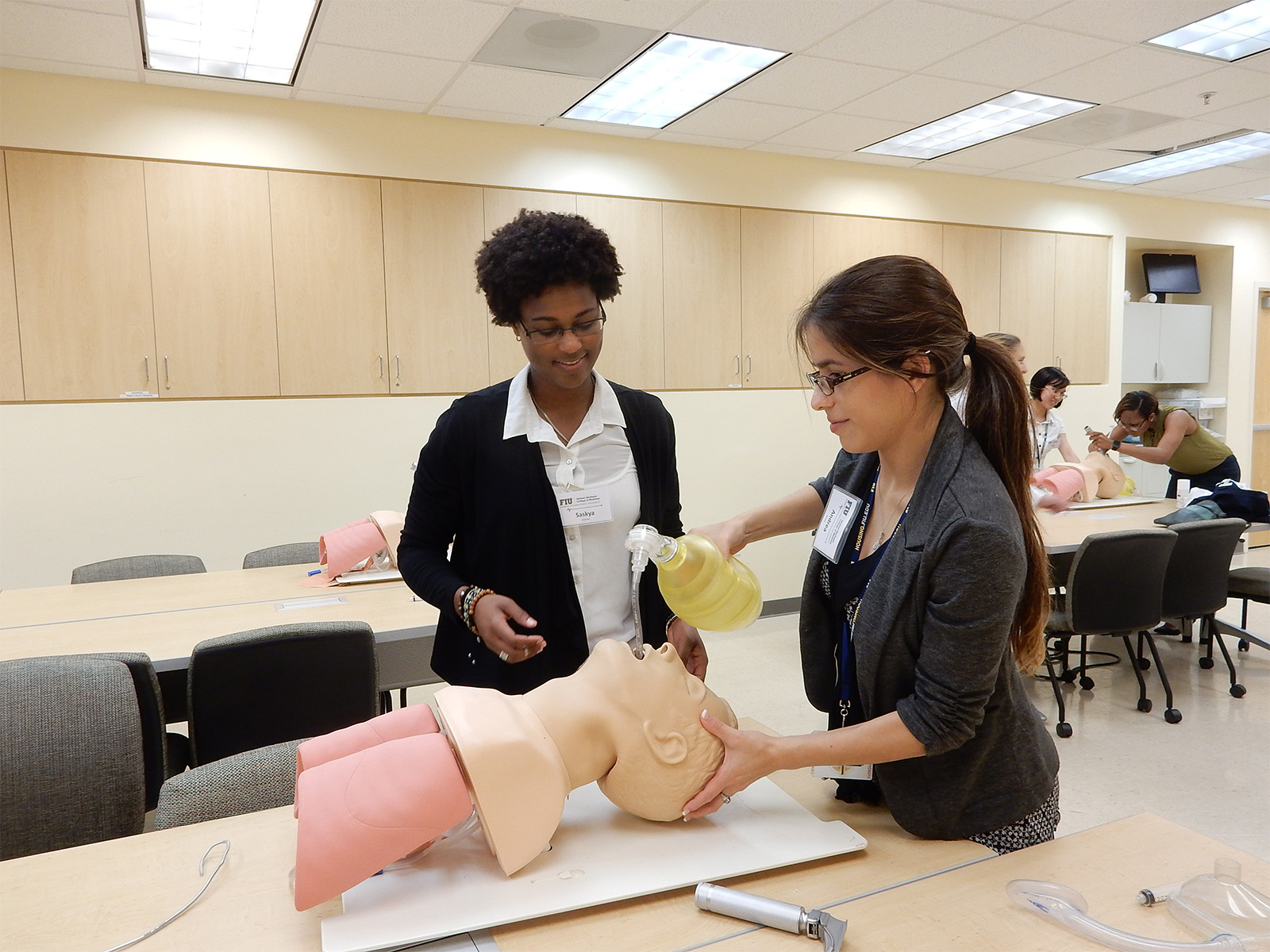 Junior doctor's of tomorrow in the simulation lab at the FIU College of Medicine. 